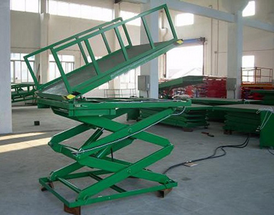 液壓升降平臺-翻轉(zhuǎn)臺面 液壓升降平臺-翻轉(zhuǎn)臺面